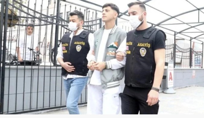 Bir Kadir Şer vakası daha! Engellemek isterken yaraladı