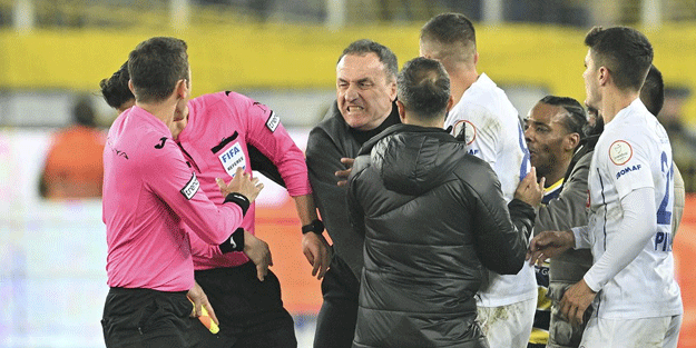 Bir kendini bilmez Türkiye'yi dünyaya rezil etti! FIFA'dan jet hızında açıklama