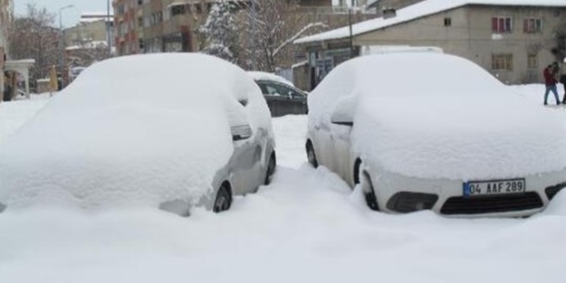 Bir kentimiz resmen dondu! Termometreler -27.7'yi gösterdi