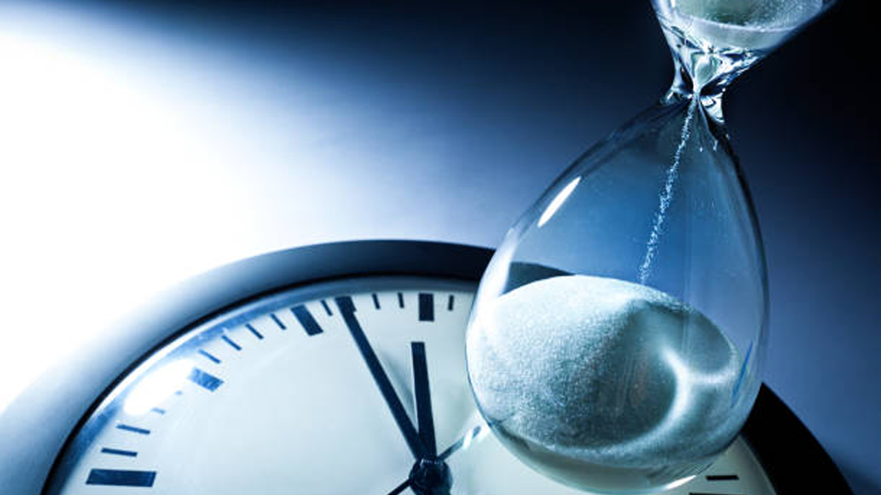 Bir kum saatinde kaç adet kum tanesi var? Şaşırtan rakam!