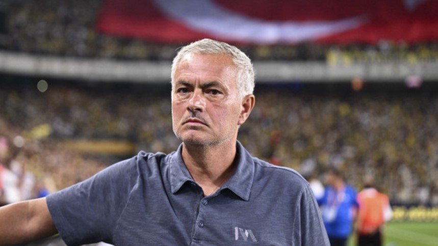 Bir mevki dışında tamam! Mourinho'nun ilk 11'i belli oldu