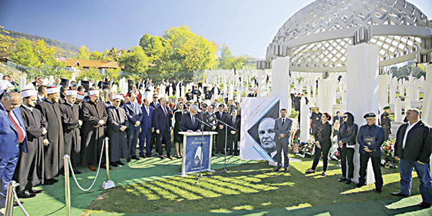 Bir mücadele adamı Aliya İzzetbegoviç