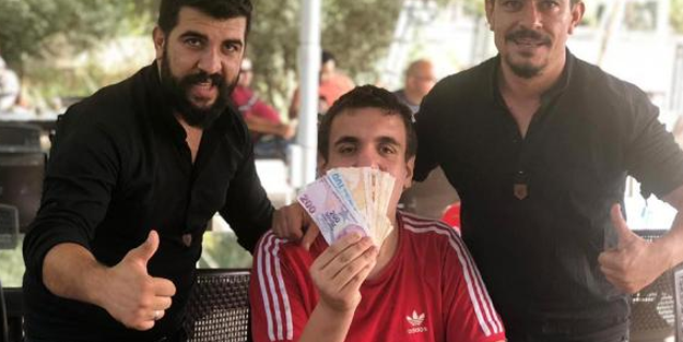 Bir oturuşta 302 çöp şiş yedi, 10 bin TL ödül aldı