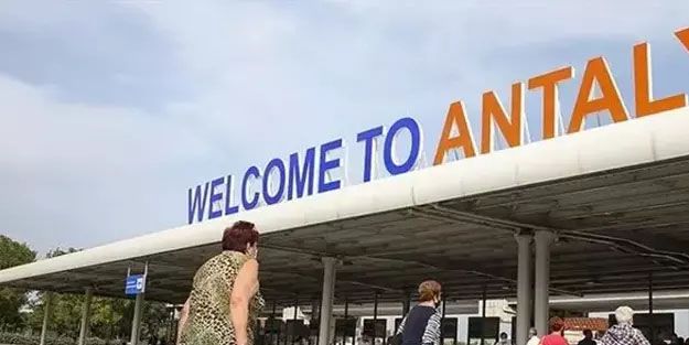 Bir rekor daha: Antalya Havalimanı'ndan ilan duyurusu yapıldı!