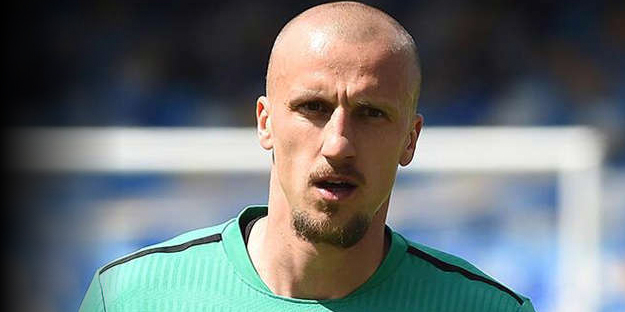 Bir Rumen daha... Marcao gidecek, Chiriches gelecek!