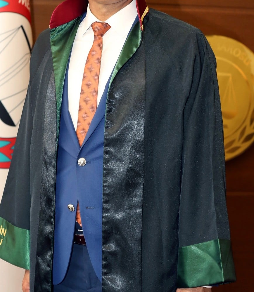 Bir saatlik avukatlık danışma ücreti 450 lira oldu 