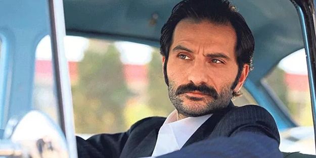 Bir salon sözde sanatçıya ders veren sanatçı Burak Haktanır'a sürpriz telefon!