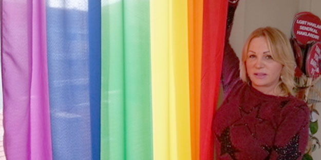 Bir sapkının CHP’de yükselişi! Allah’ın lanetlediği homolara sonsuz kredi açıldı