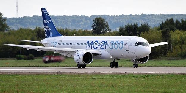 Bir ülke daha Rusya'ya hava sahasını kapattı