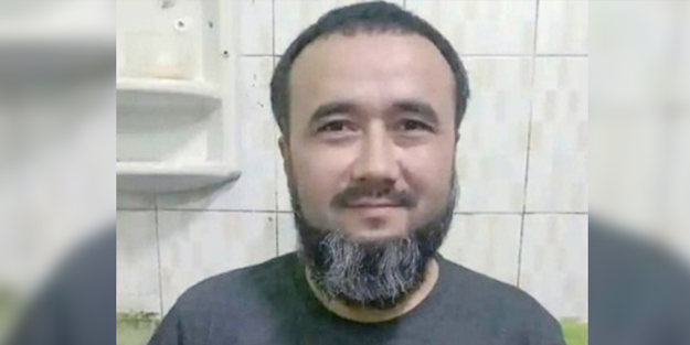 Bir Uygur Türkü daha gözaltında şehid edildi!