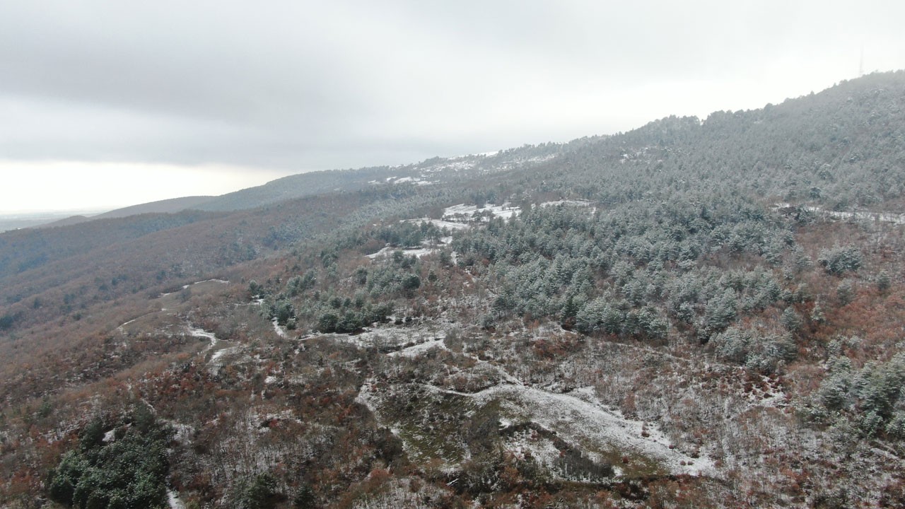 Bir yanda ilkbahar, diğer yanda kış