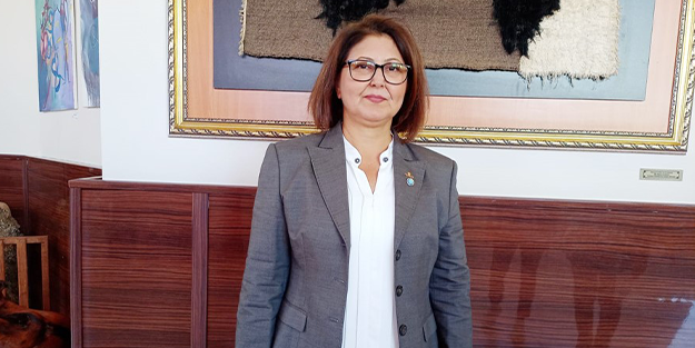 Bırakan bırakana! İYİ Parti’de bir istifa daha