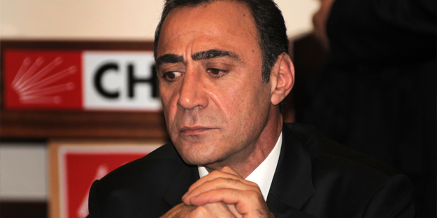 Bırakın CHP’liler farzı kılıp hutbeyi dinlemeden çıksın! Bu kafa ile ortaklık edip dindar insanlara çelme takmayalım