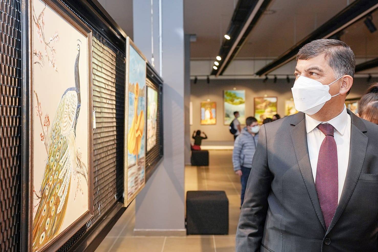 Birbirinden farklı eserler sanatseverlerin beğenisine sunuldu