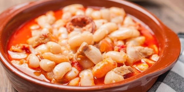 Birçoğumuz bunu bilmeden yiyoruz! Direkt beyni etkiliyormuş