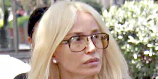 Biri şu edepsiz Gülşen'i durdursun artık!