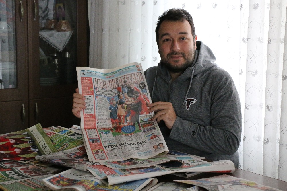 Biriktirdiği gazete küpürlerinden 
