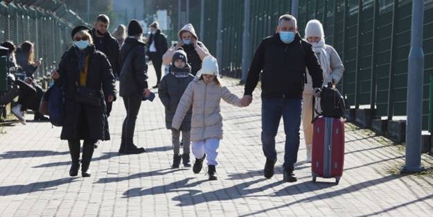 Birleşmiş Milletler duyurdu! İşte Ukrayna'dan komşu ülkelere geçen Ukraynalı sayısı