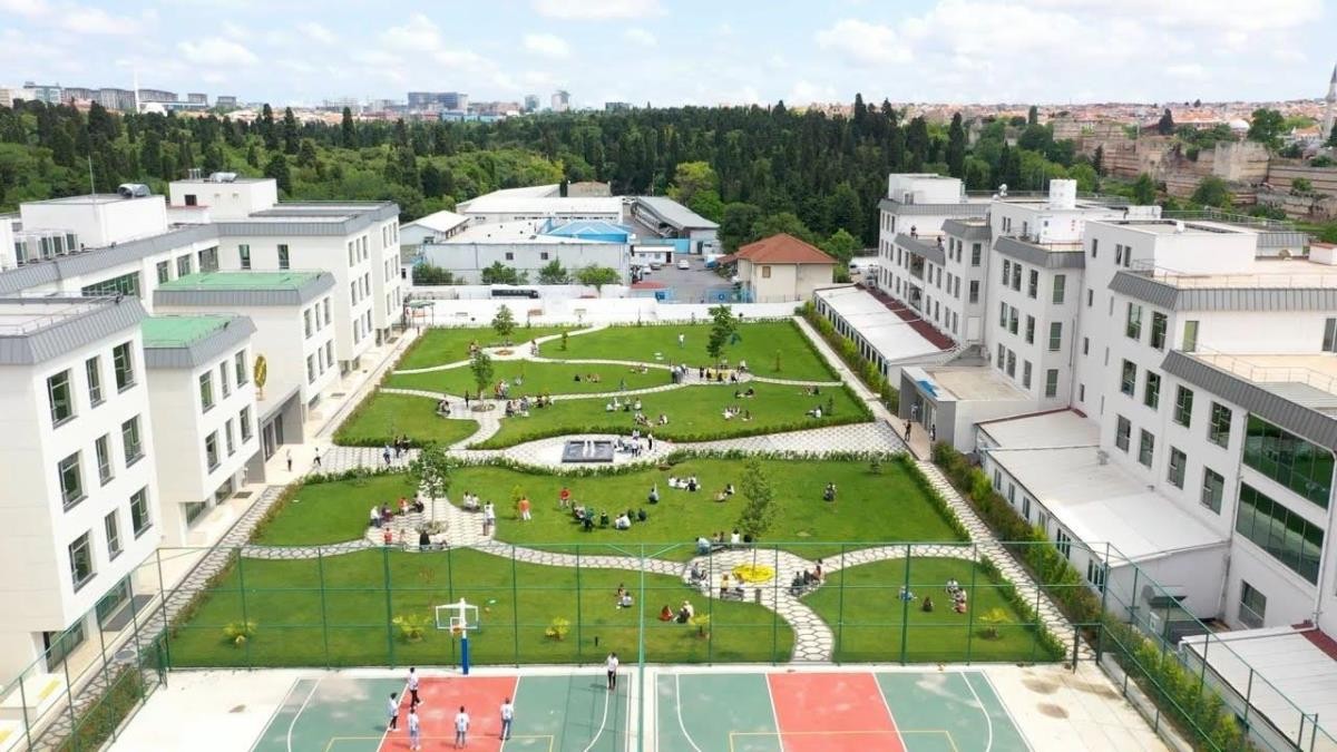 Biruni Üniversitesi akademik kadro alacak