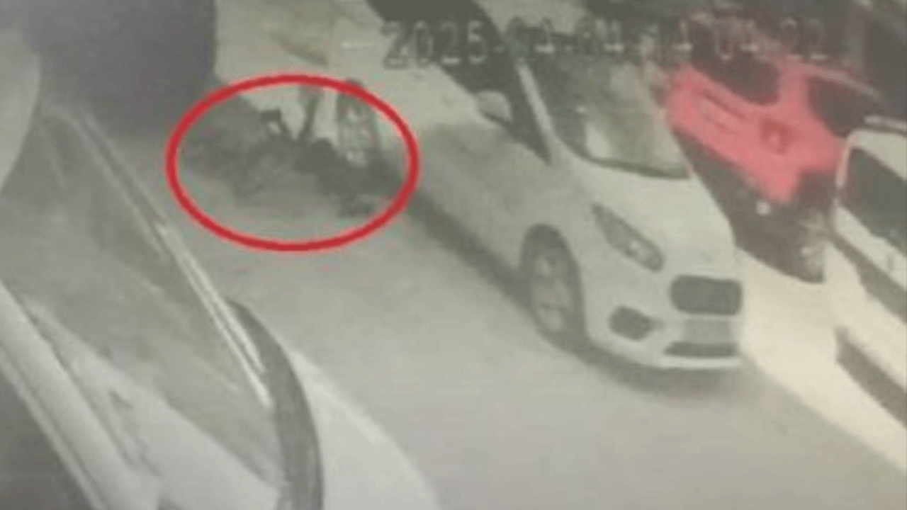 Bisiklet kullanan çocuğun ölümden döndüğü anlar kamerada!