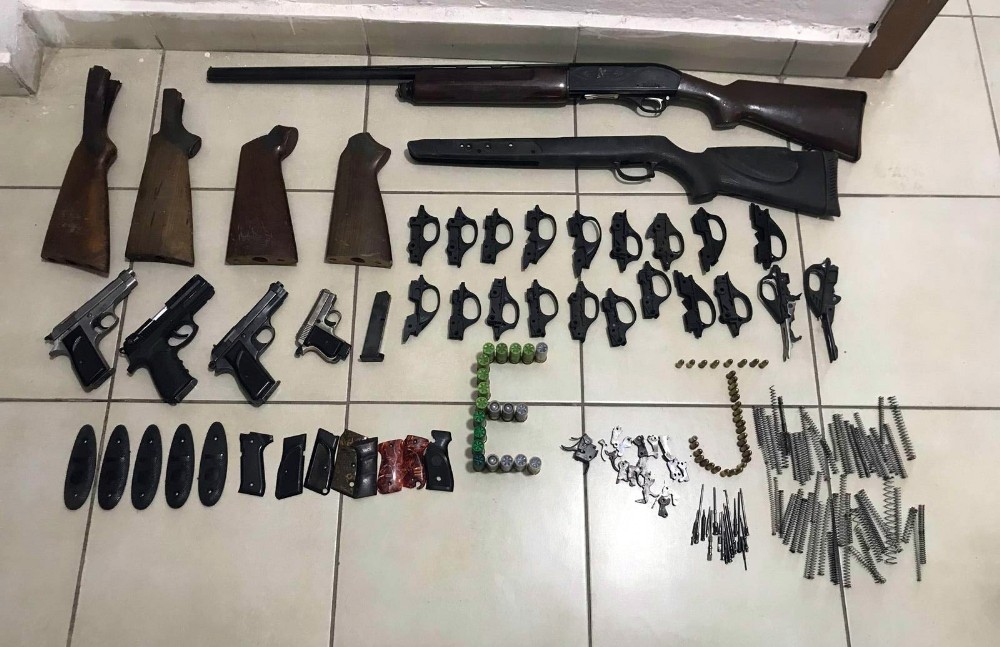 Bisiklet tamir dükkanında silah imalatı 