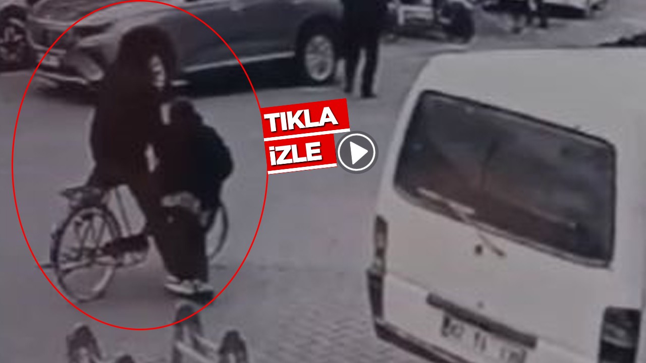 Bisikletli şahıs yaşlı kadına böyle çarptı! O anlar kamerada