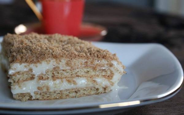 Bisküvili muhallebi nasıl yapılır? Bisküvili muhallebi tarifi