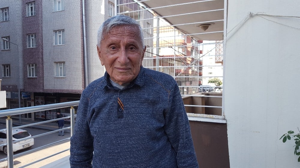Bismilli dükkan sahibinden örnek davranış 