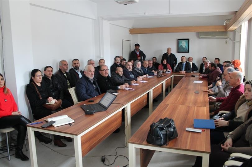Bitki koruma ürünü bayilerine eğitim verildi 
