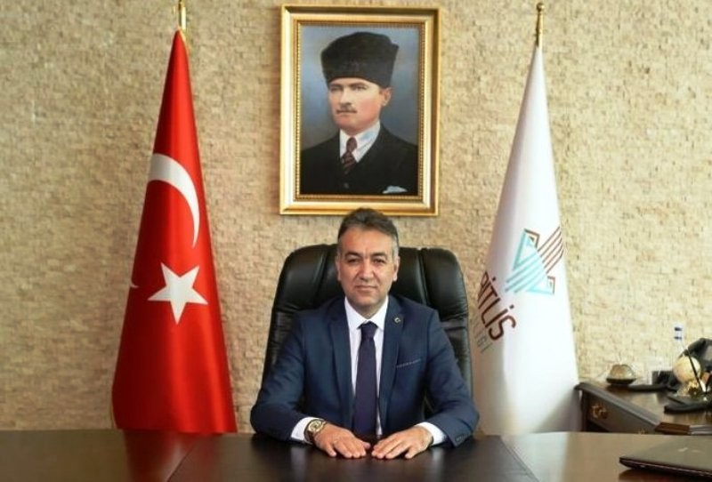 Bitlis Valisi Çağatay’ın Miraç Kandili Mesajı 