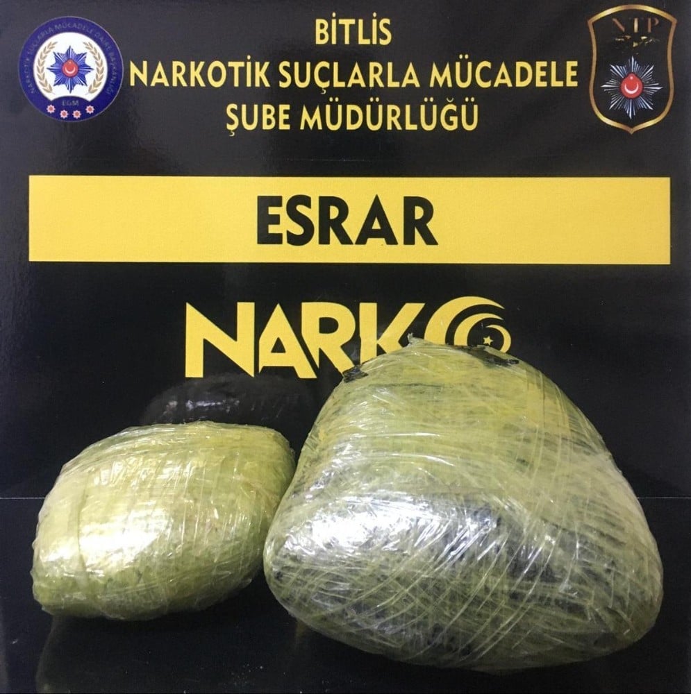 Bitlis’te 2 kilo 232 gram esrar ele geçirildi 