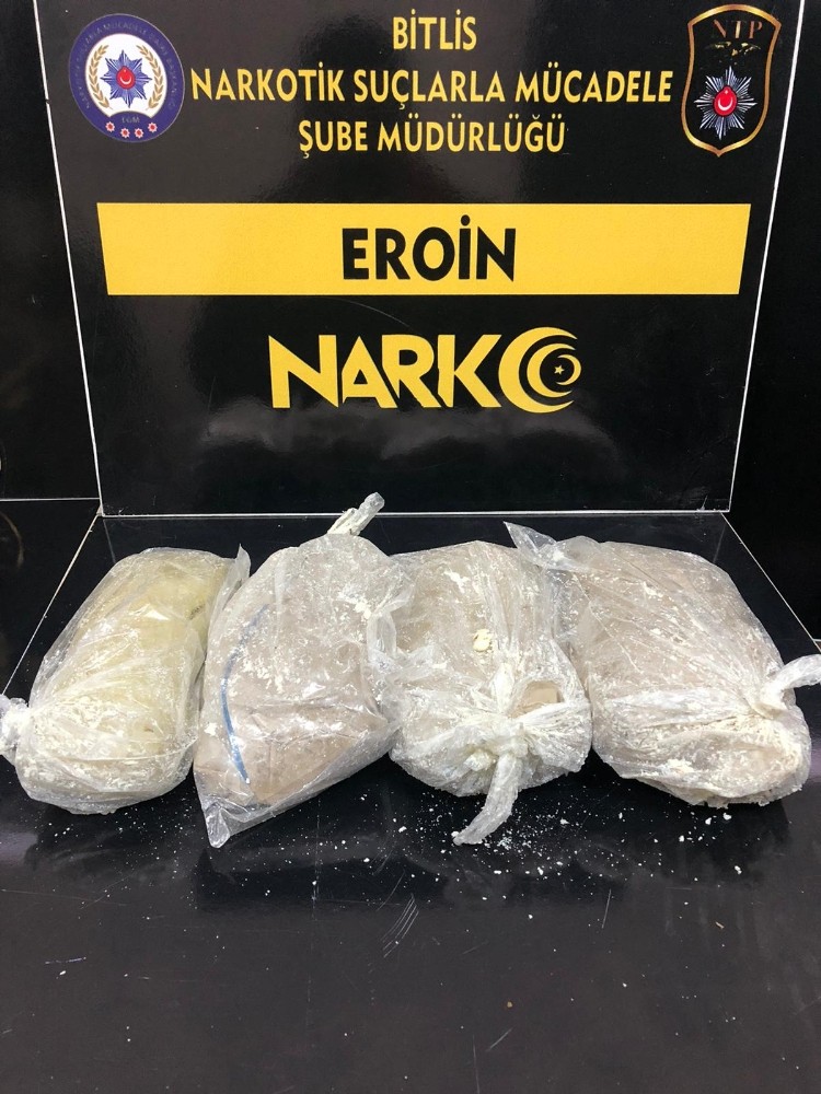 Bitlis’te 2 kilo 344 gram eroin ele geçirildi 