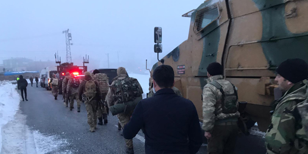 Bitlis'te askeri helikopterin düştüğü bölgeden ilk görüntüler!