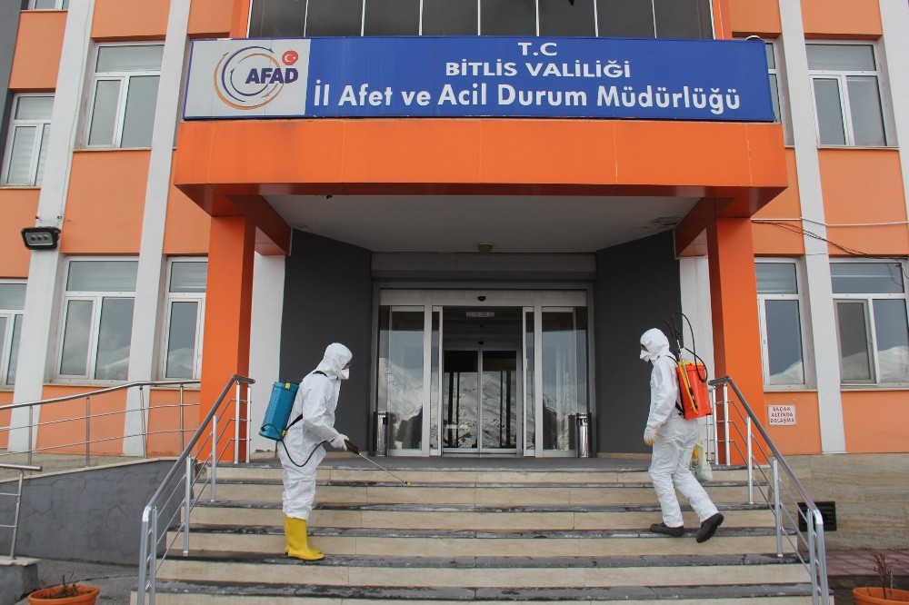Bitlis’te dezenfekte çalışması 