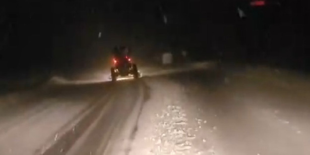 Bitlis'te kar yağışı etkili olmaya başladı