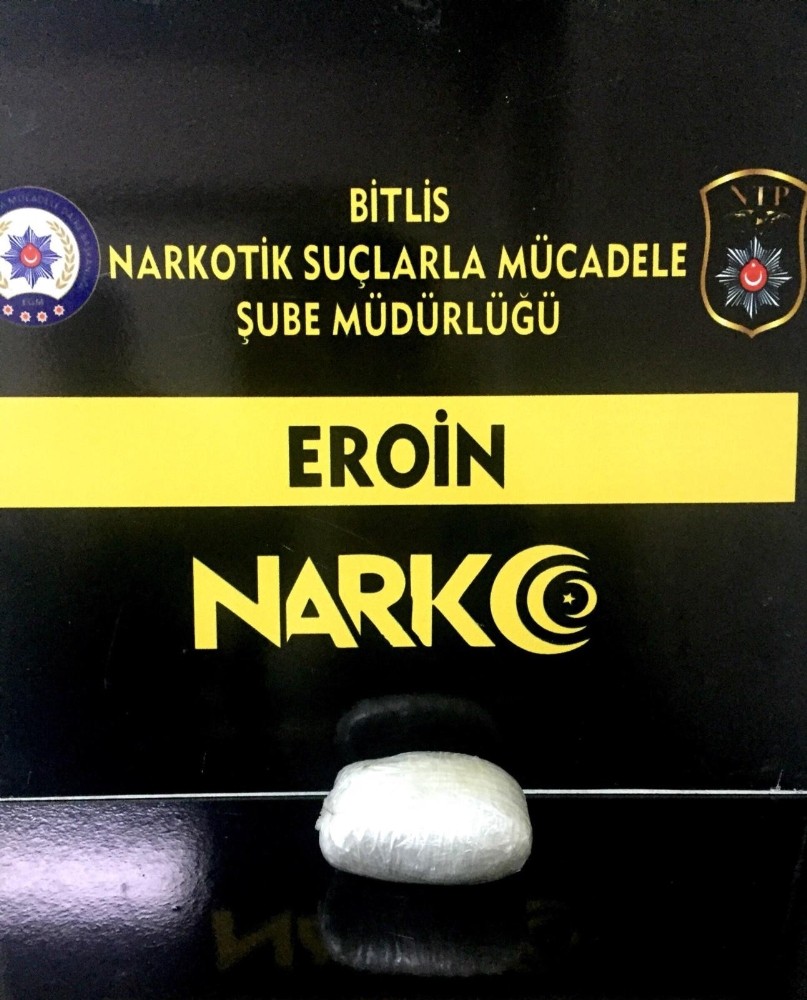 Bitlis’te metanfetamin ve eroin ele geçirildi 