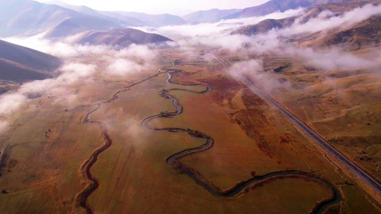 Bitlis’te sonbaharın nefes kesen görüntüsü