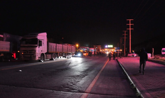 Bitlis'te şüpheli kablo polisi harekete geçirdi