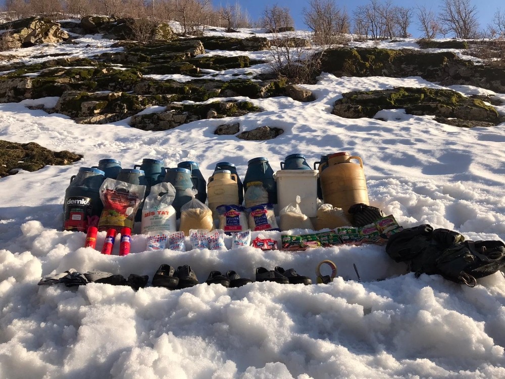 Bitlis’te terör örgütüne ait malzemeler ele geçirildi 