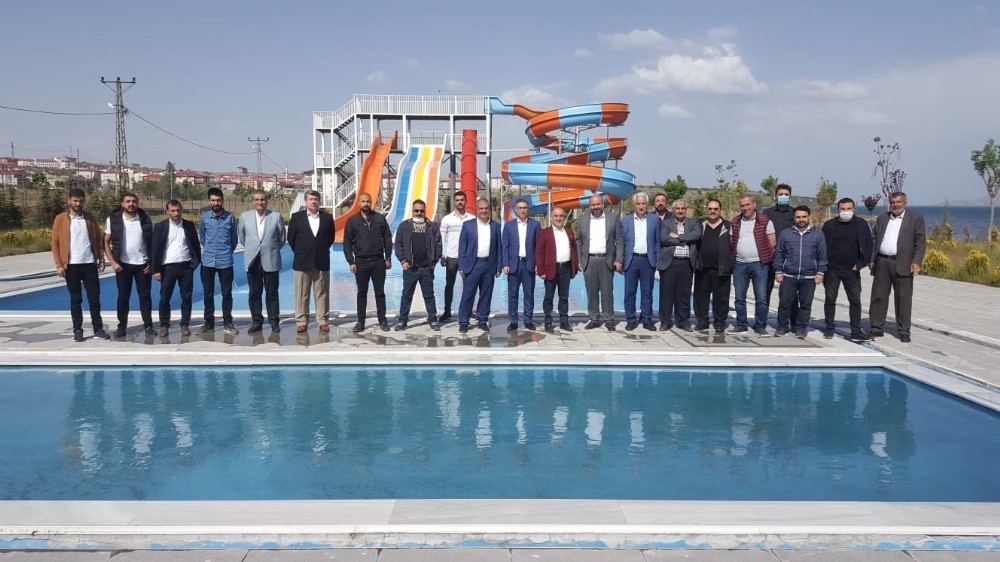 Bitlis’te “Turizm” konulu toplandı 