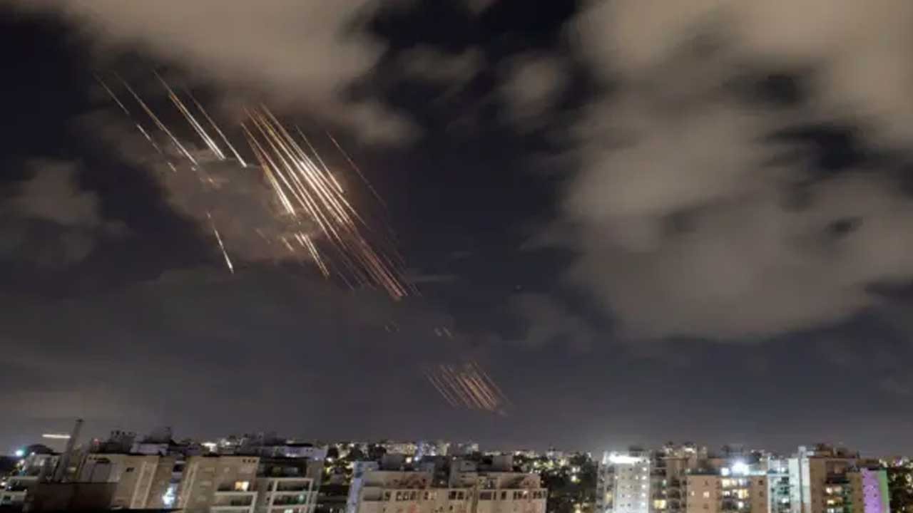 Bitti dedikleri İran yine akıllarını aldı! Sığınaklara koştular