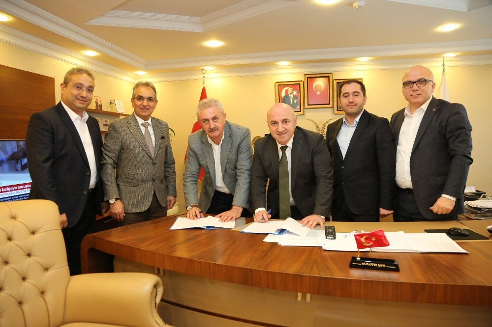 Bıyık ve Çiler, yeni tesis için protokol imzaladı 