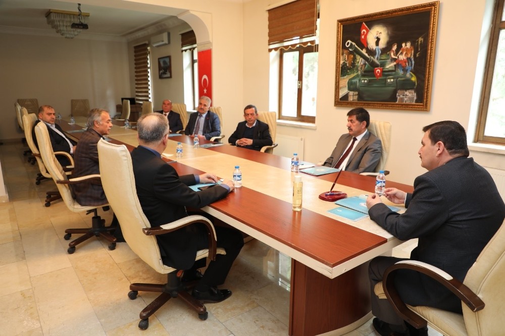 “Biz Bize Yeteriz Türkiye’m” kampanyasına Erzincan’dan destek 