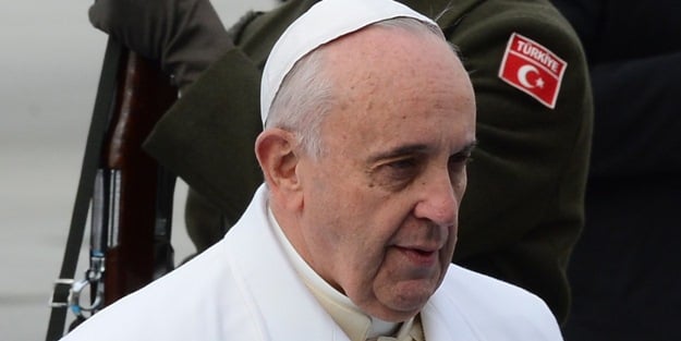 Bizde ikiyüzlülük arayanlar kendilerine baksın!