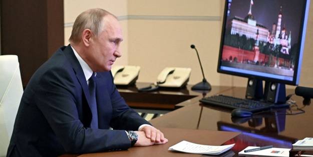 Bizdeki malum kesimi hatırlattı... Putin'den sert tepki: Bunlar analarını da satarlar