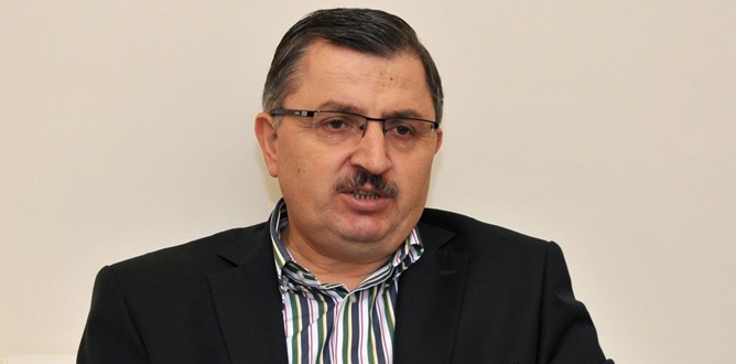 ‘Bizi dinleyeceklerine keşke Allah’ı dinleselerdi’