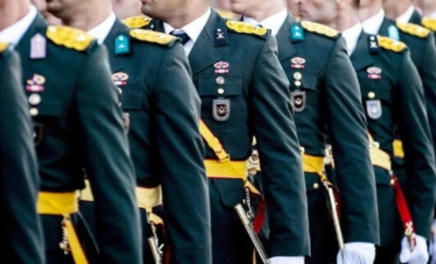 'Bizi tanımadan saldırıyorlar' diyen eski teğmen Recep Ayar’a Karahasanoğlu’ndan ayar: "Sen kendini tanıyor musun?"