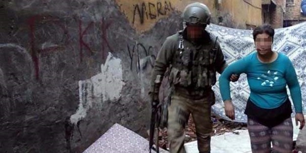 'Bizi zorla tutup, kullandılar' - FOTO