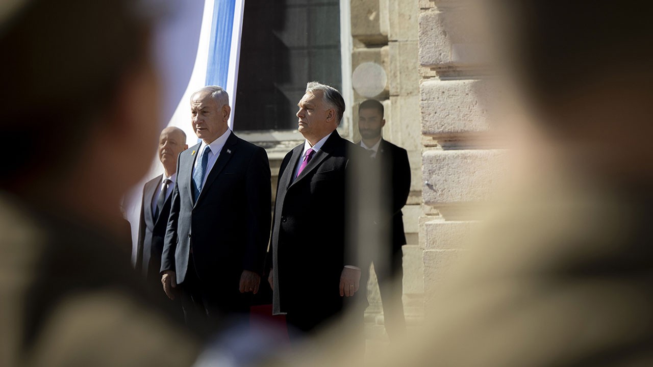 Bizim çakma hukukçular haydi ses verin! Macaristan'da hukuk Netanyahu'ya dokununcaya kadarmış