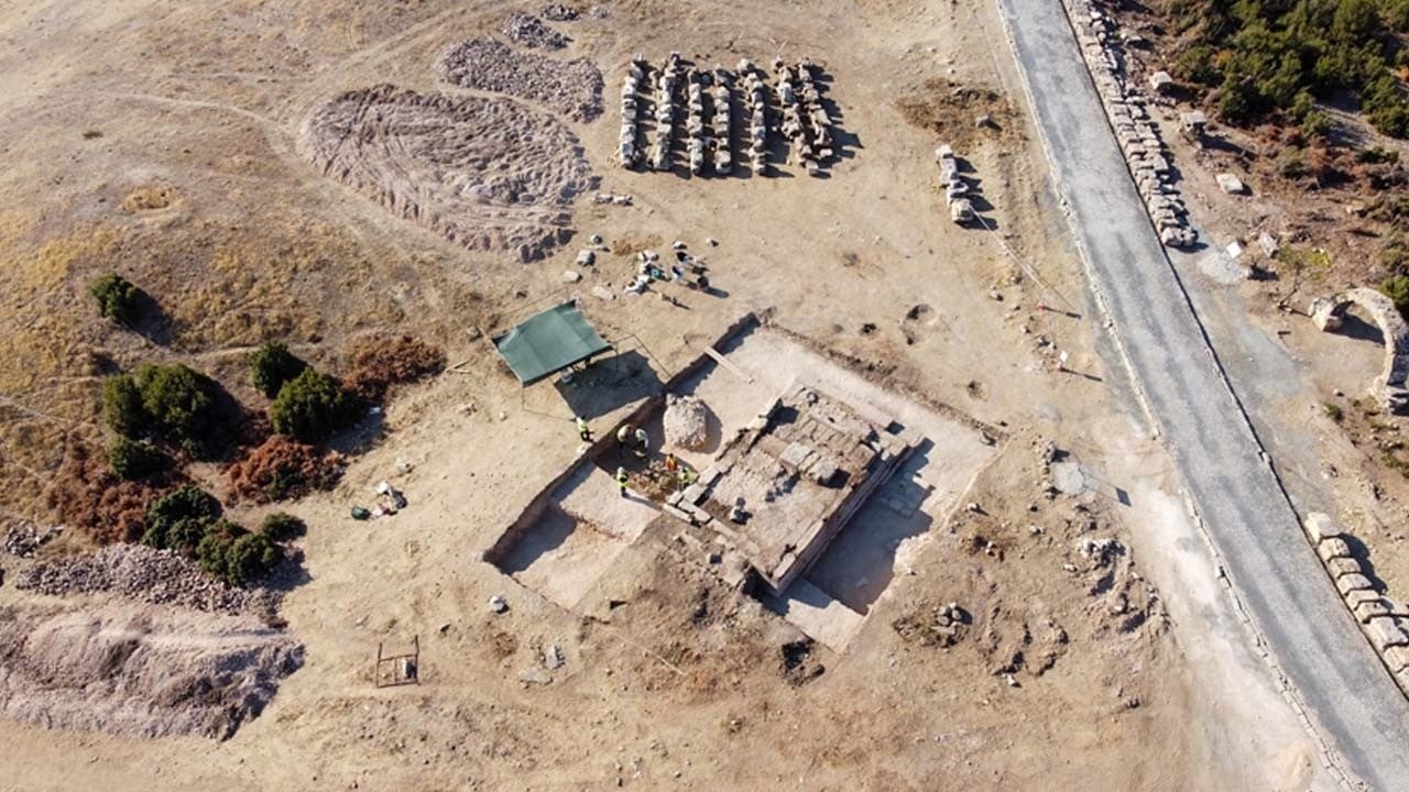 Blaundos’ta 2 bin yıllık stadyum gün ışığına çıkıyor